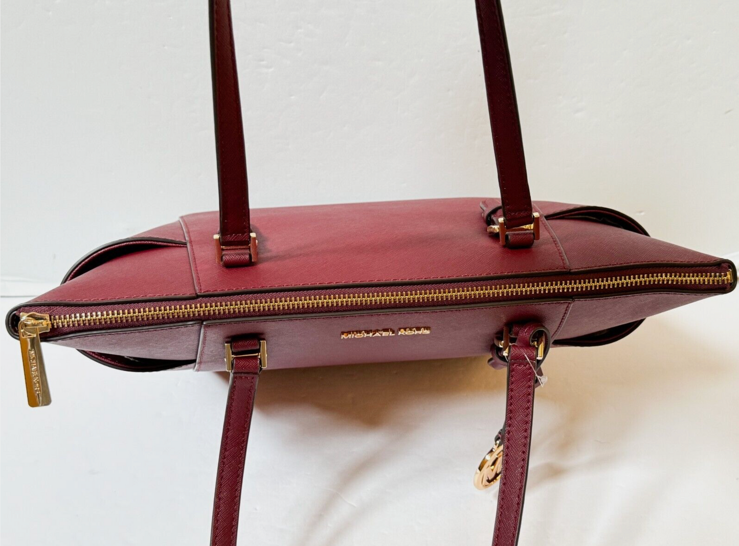 Cartera Michael Kors - Charlotte