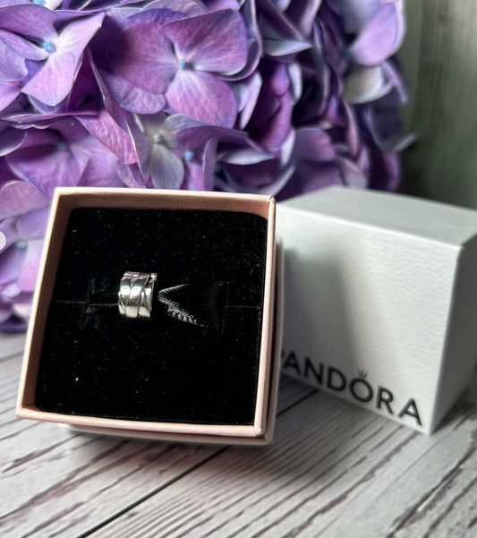 Pandora Charm - Polished Ribbons Clip